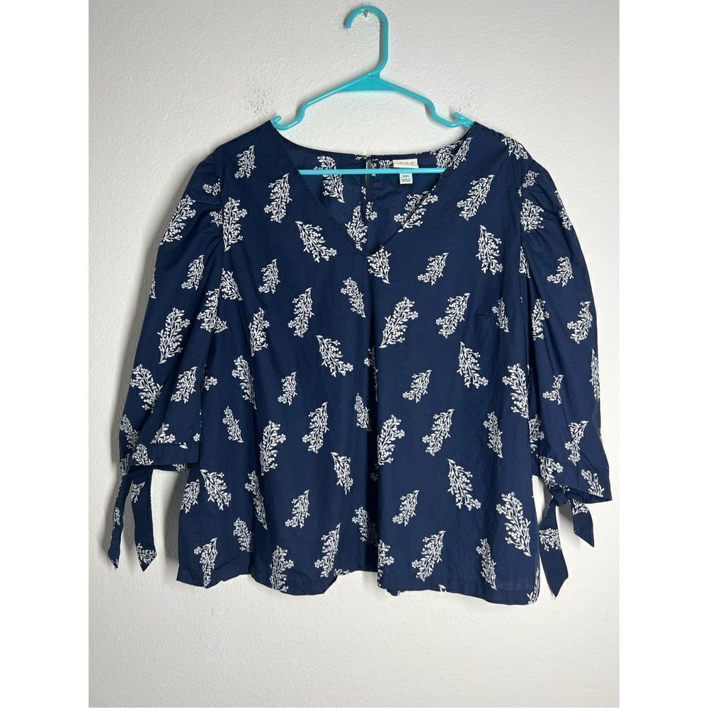 Women’s Pre-Owned ANDEAWY Target  XXL Patterned Blue Blouse